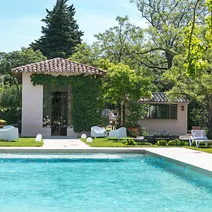 3* Отель Demeures Et Chateaux L'hermitage