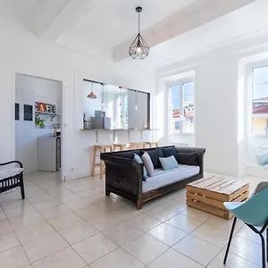 Appartamento Bright Old Town, Nizza